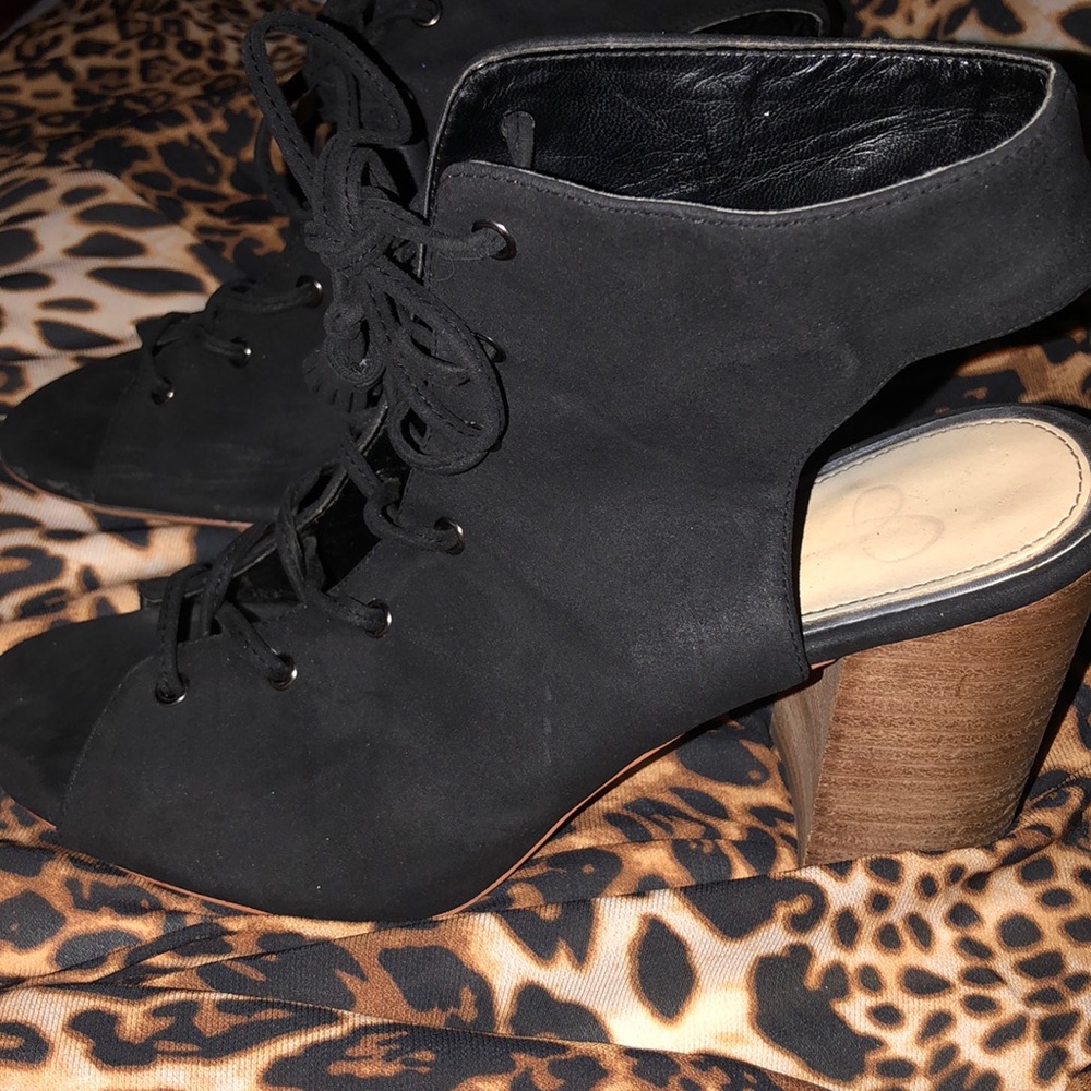 Jessica Simpson Jp Tilory Black Lace Up Heels
